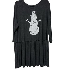 Zenana Premium Women’s Snowman Tunic Top Gray White Size 2X